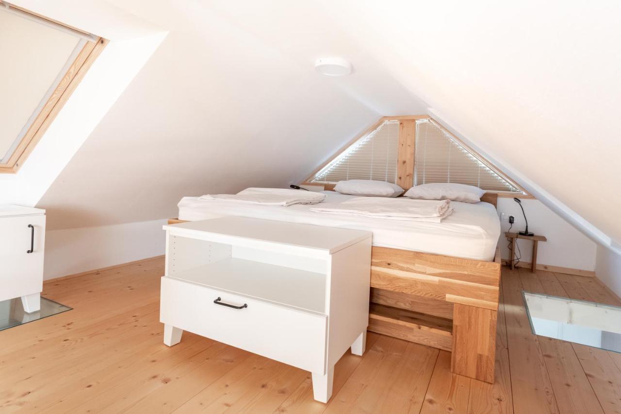 Lavender Lodge بليد المظهر الخارجي الصورة